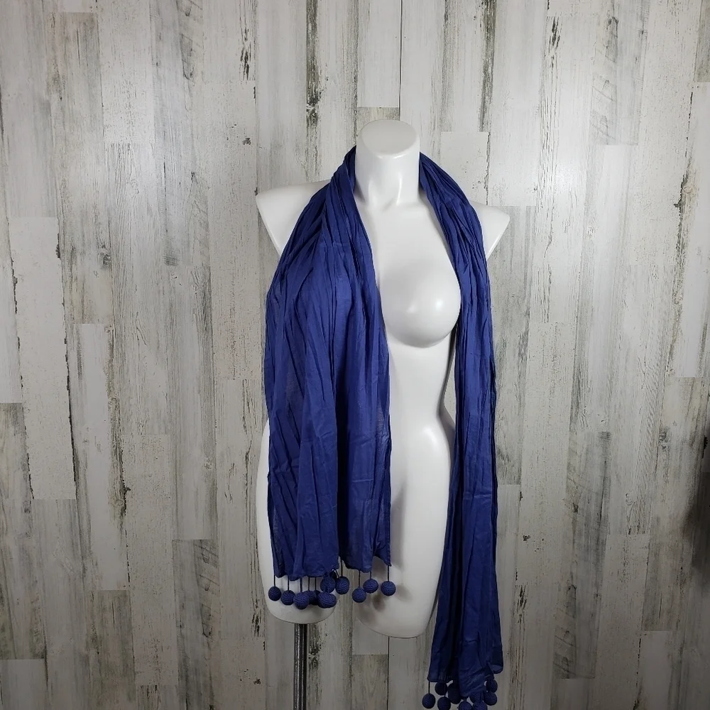 Pretty long blanket scarf